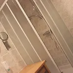 Hotel A La Maison Rouge & Restaurant 3*
