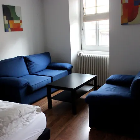 A La Maison Rouge & Restaurant Ξενοδοχείο