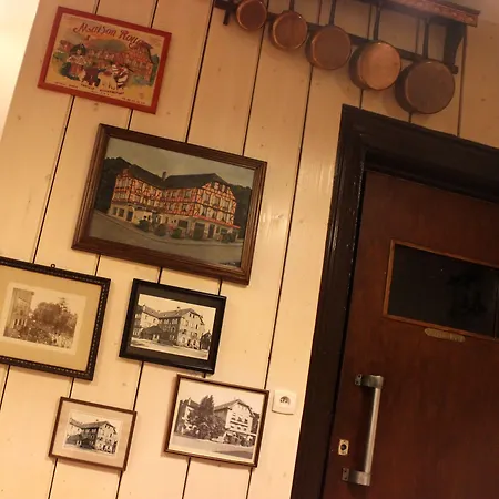 A La Maison Rouge & Restaurant Barr